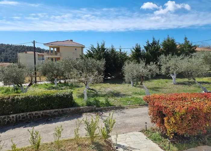 Villa Alivia Garden Paliouri