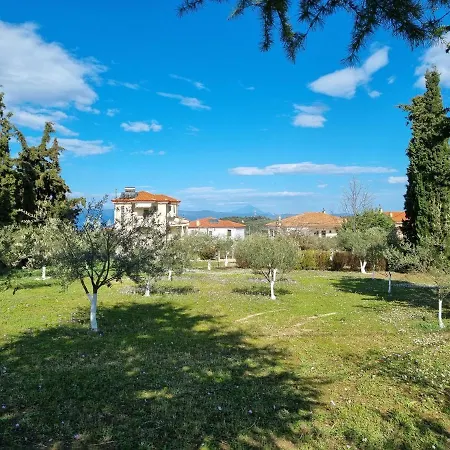 Alivia Garden פאליאורי