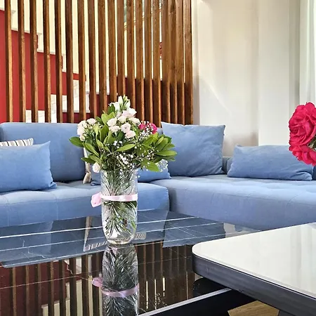 Alivia Garden *